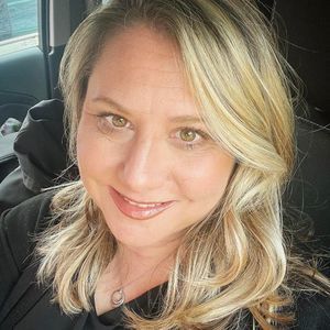 Meet your Posher, Jillian